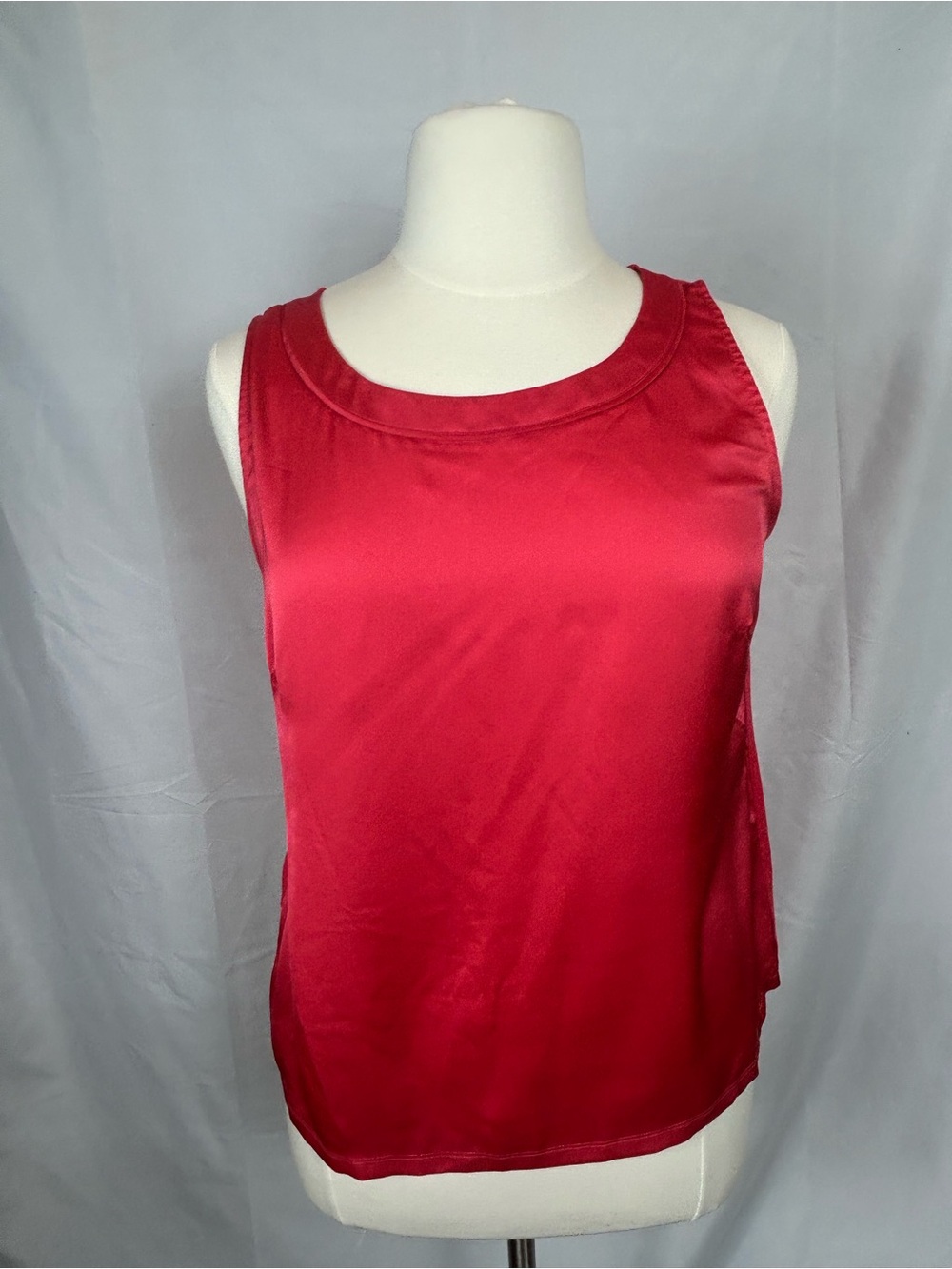 Ann Taylor Red Satin Sleeveless Shell